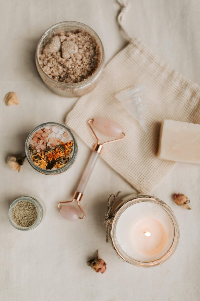 pexels-vlada-karpovich-6634664